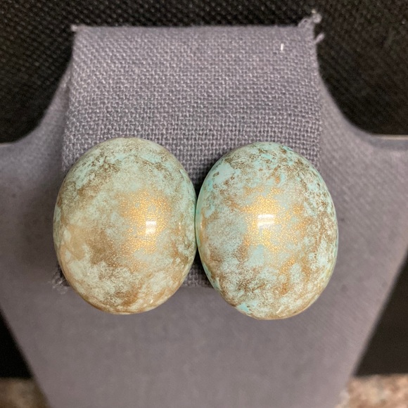 Green/gold Easter egg pierced earrings with matching bracelet - Picture 2 of 8